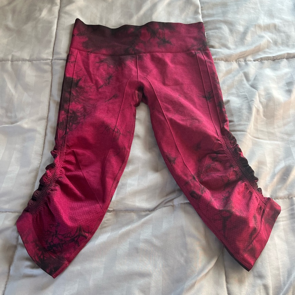 Lululemon Athletica Red and Black Cropped Pants
